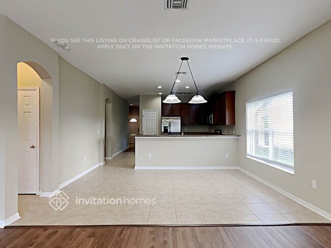 Foto del edificio - 5845 Sweet William Terrace
