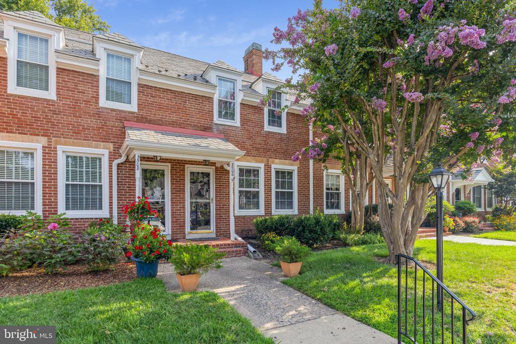 Foto principal - 3506 S Wakefield St