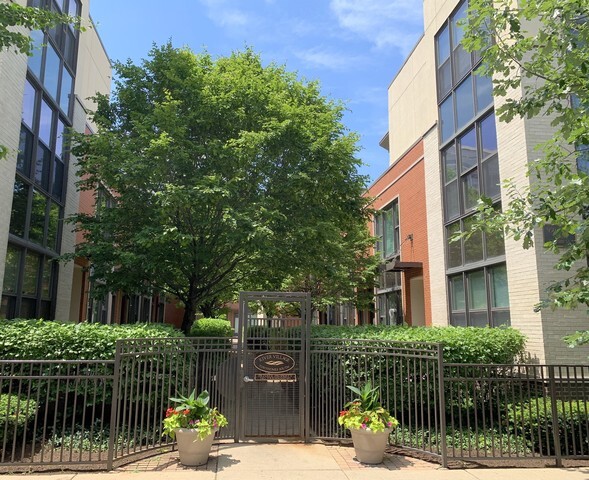 Foto principal - 954 N Crosby St