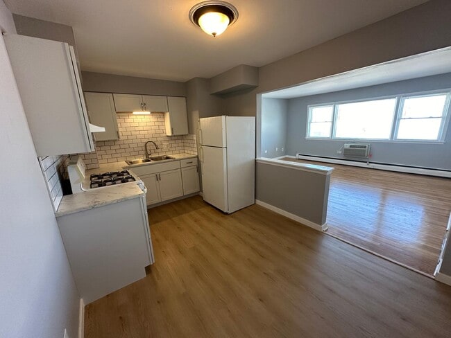 Building Photo - 1827 N 43rd Ave