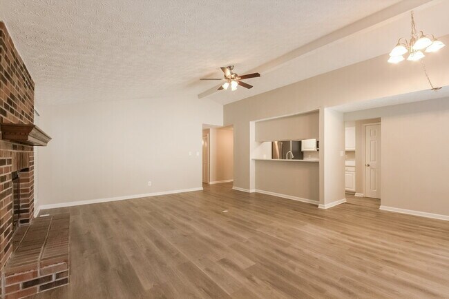 Foto del edificio - 4419 Deerview Ct