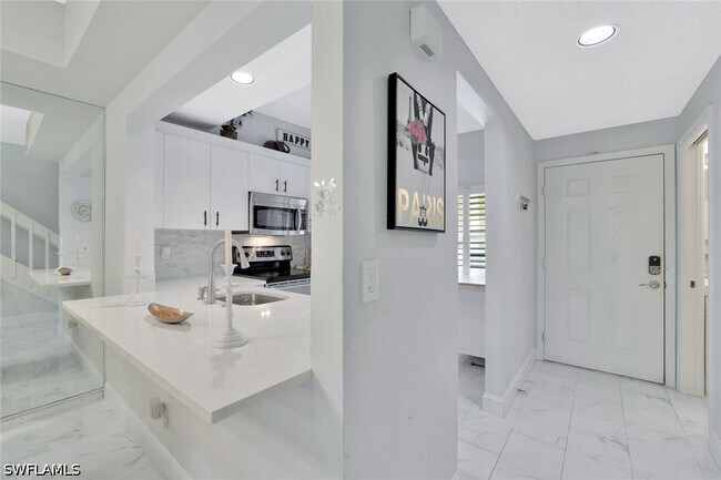 Foto del edificio - 1018 Woodshire Ln