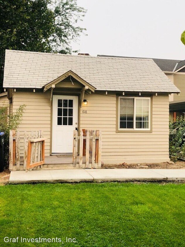 Primary Photo - 1 br, 1 bath House - 618 S. 3rd St.