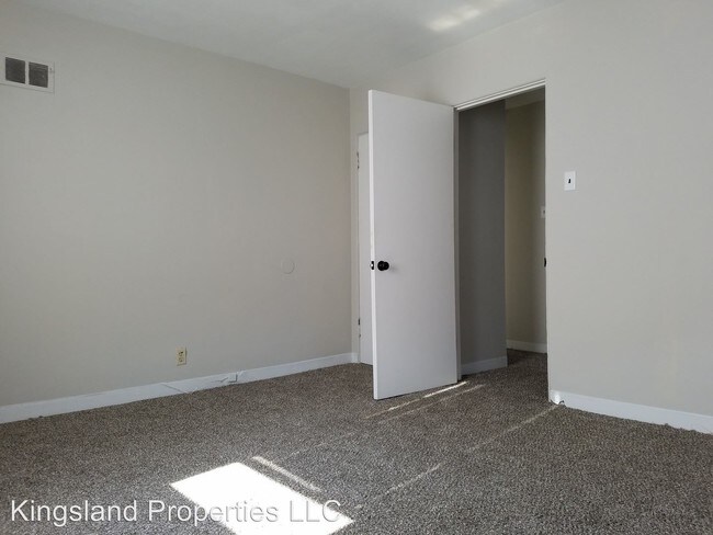 Foto del edificio - 3911 Jamieson Ave
