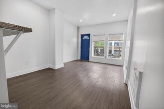 Building Photo - 3138 W Allegheny Ave