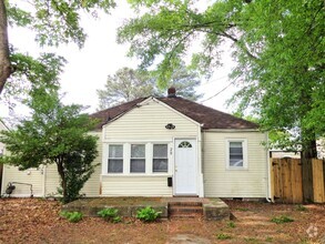 Building Photo - 20 Rodgers Pl