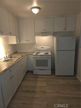 Building Photo - 2798 Conejo Dr