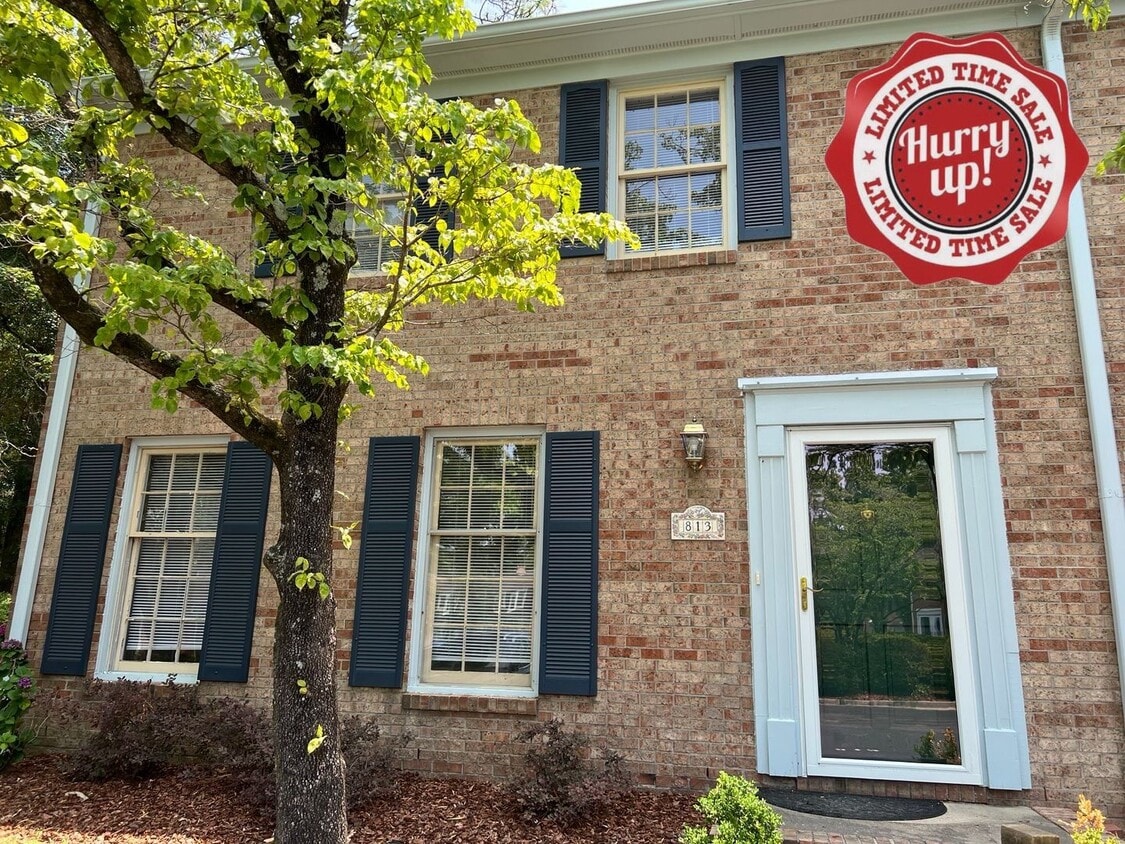 RENT SPECIAL! Charming end unit town home ... - Charming end unit town home in Stones Thro...