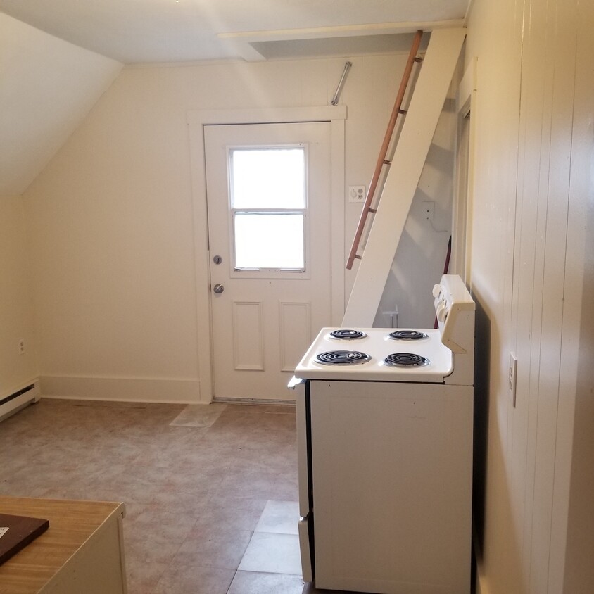 Primary Photo - 45 Green St