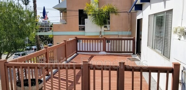 Foto del edificio - 606 N Irena Ave