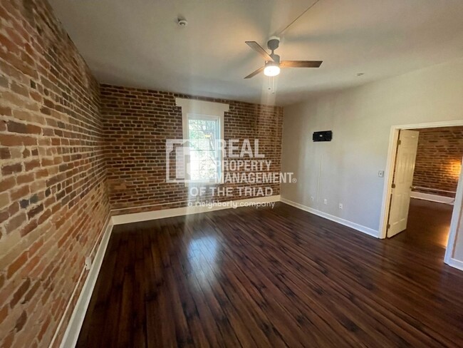 Foto del edificio - 1 Bedrom, 1 Bath Condo in Greensboro