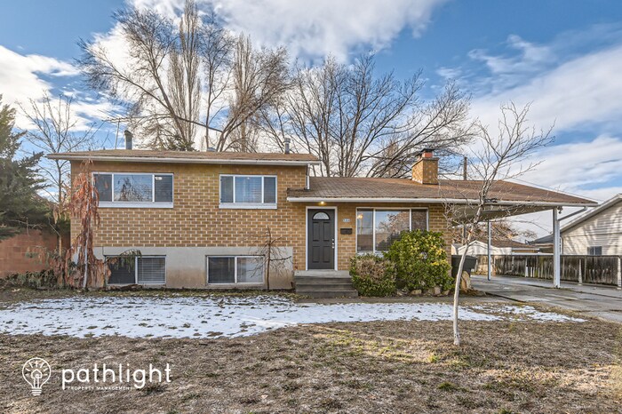 Foto principal - 946 East Galena Drive, Sandy, UT, 84094