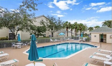 Building Photo - 4945 Cougar Ct S
