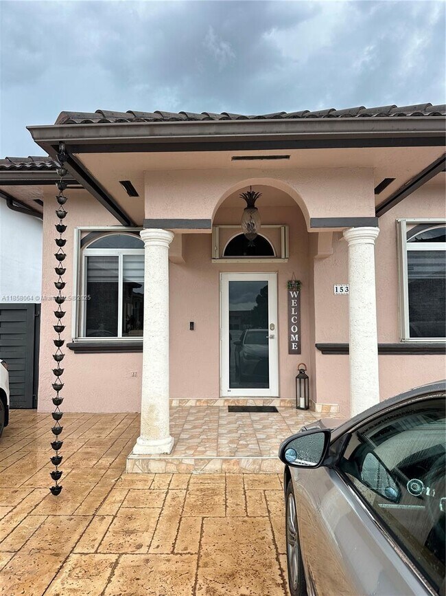 Foto del edificio - 15318 SW 41st Terrace