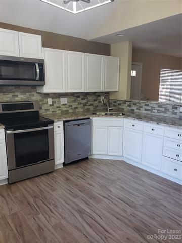 Building Photo - 4521 Antelope Ln