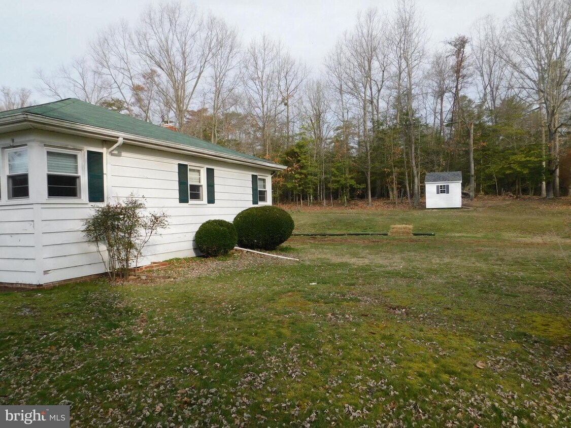 13069 Dahlgren Rd, King VA 22485 House Rental in King