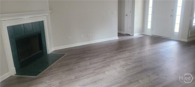 Foto del edificio - 118 Oak Pointe Trail