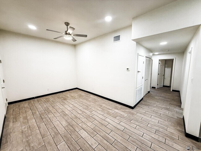 Foto del edificio - 195 N 17th Ave