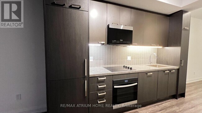 Photo du bâtiment - 20 Soudan Ave