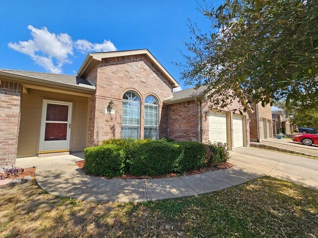 Building Photo - Introducing Your Ideal Rental Home!