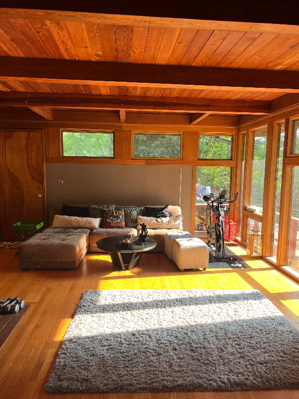 Building Photo - 27 Rundelane