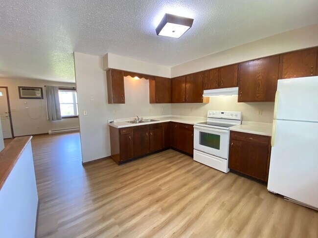 Foto del edificio - 821 Westwood Dr