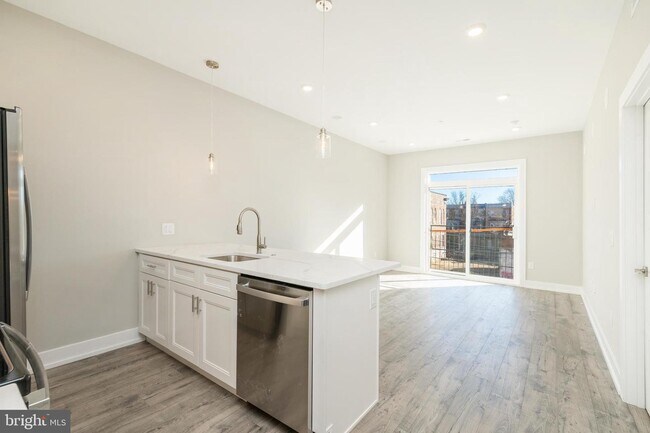 Foto del edificio - 2209 N Broad St