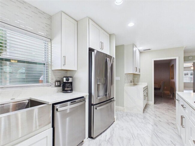 Foto del edificio - 409 4th Ave N