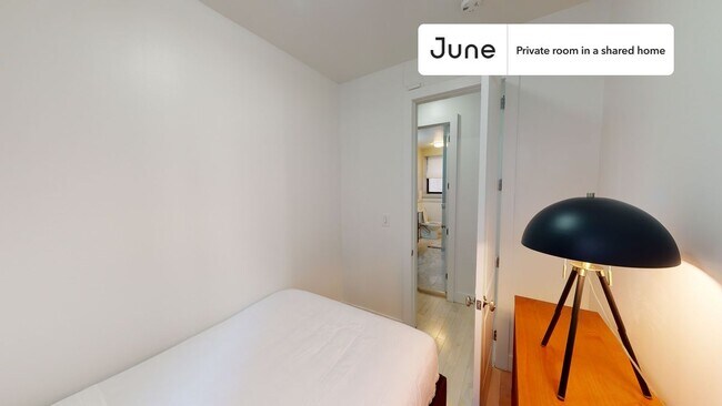 Foto del edificio - Room in Shared 4 bed/2 bath home