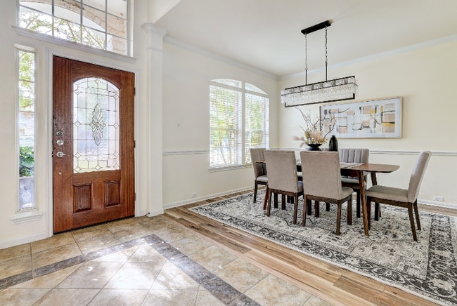 Building Photo - 10216 Peekston Dr