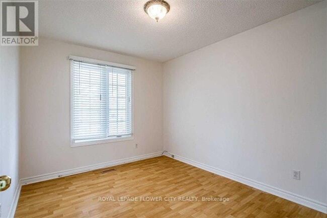 Building Photo - 6 Reynier Dr