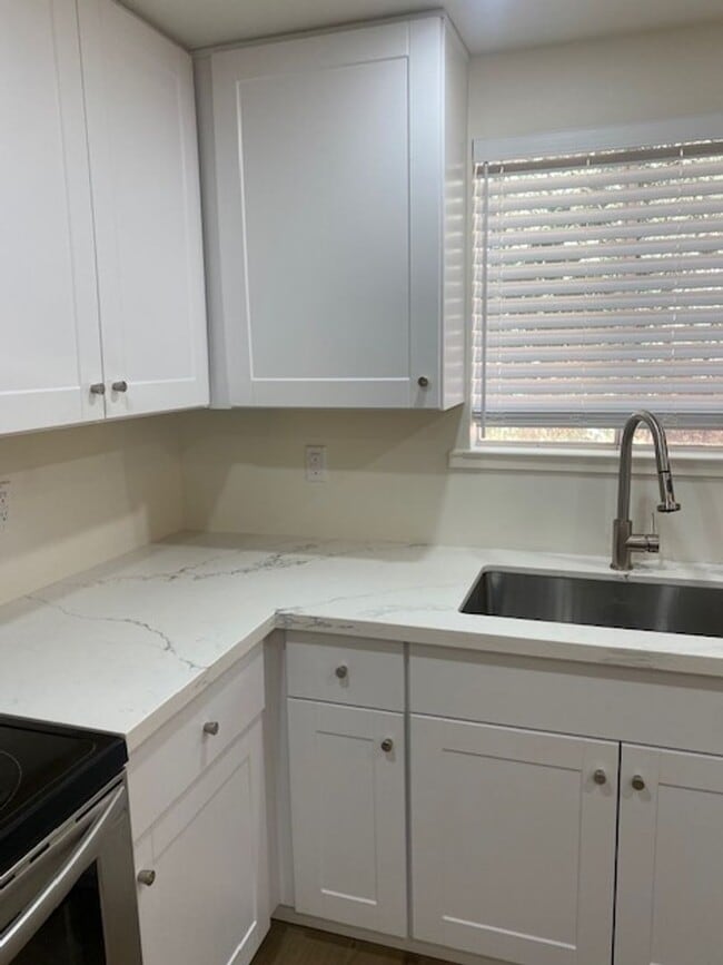 Foto del edificio - 2BR/2BA Duplex for rent!!!