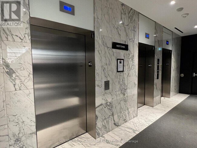 Building Photo - 31 Tippett Rd