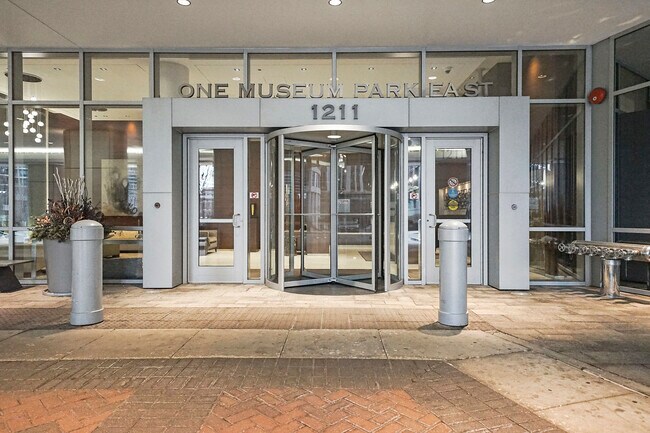 Foto del edificio - 1211 S Prairie Ave