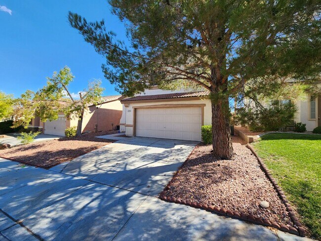 Foto del edificio - Stunning Five Bedroom home in Shadow Hills.
