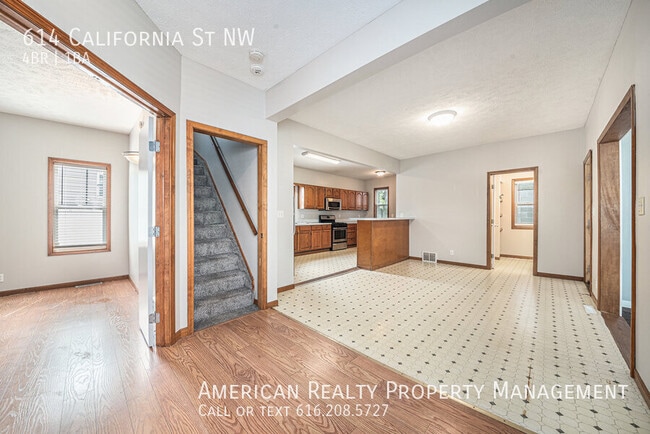 Foto del edificio - 614 California St NW