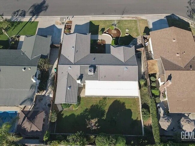 Foto del edificio - 2705 Parkfield Ct