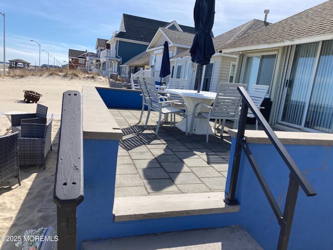 Foto del edificio - 115 Beach Front