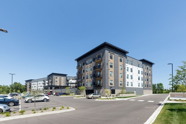 Interior Photo - Caliper