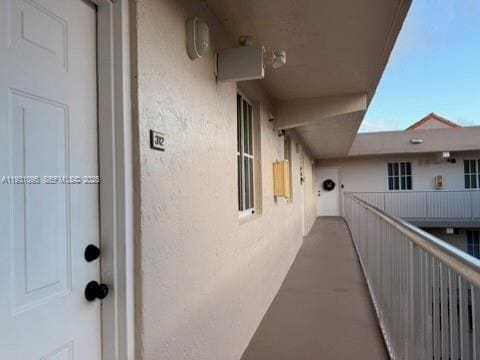 Foto del edificio - 6115 NW 186th St