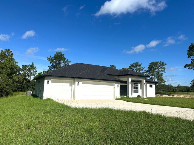Foto del edificio - For Rent! Beautiful New Construction Home ...