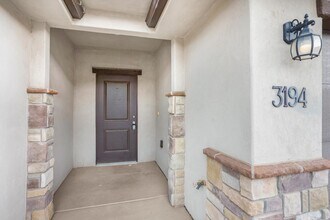 Building Photo - 3194 S Relic Ridge Dr