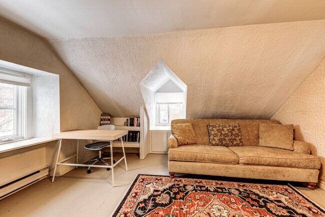 Photo du bâtiment - 1154 Avenue Royale-SI ID1634799P