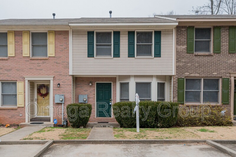 Foto principal - 5198 Falling Creek Ln