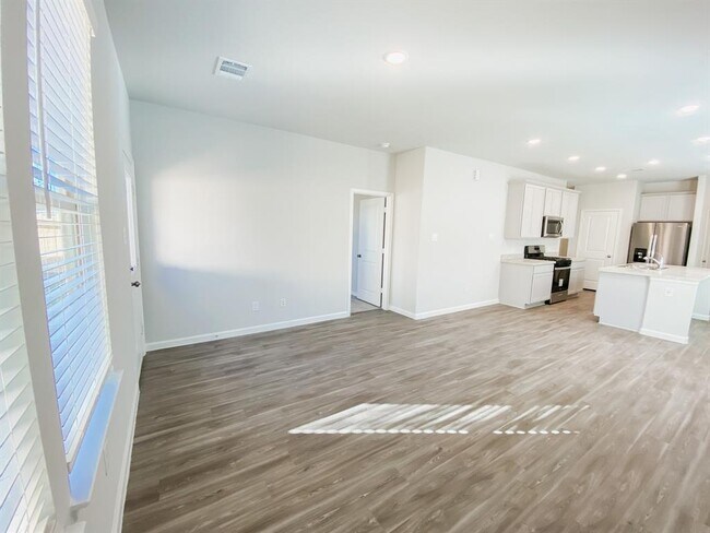 Foto del edificio - 16619 Aurora St