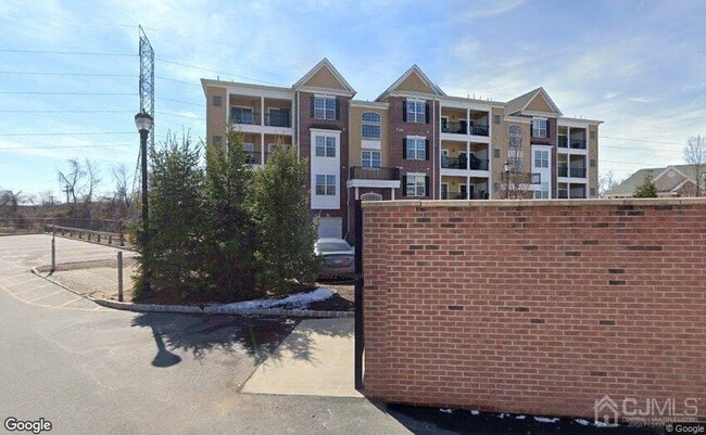 Building Photo - 524 Doral Ct