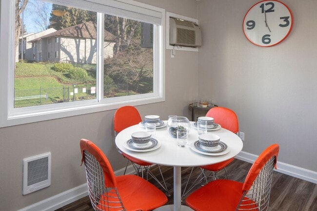 Building Photo - Garden Park Apartments