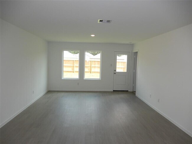 Foto del edificio - 21342 Offida Ln
