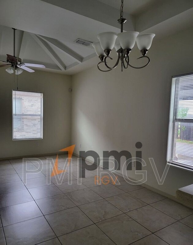 Foto del edificio - 403 N Lotto Ln