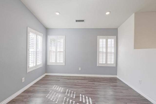 Building Photo - 2387 Peacock Valley Rd